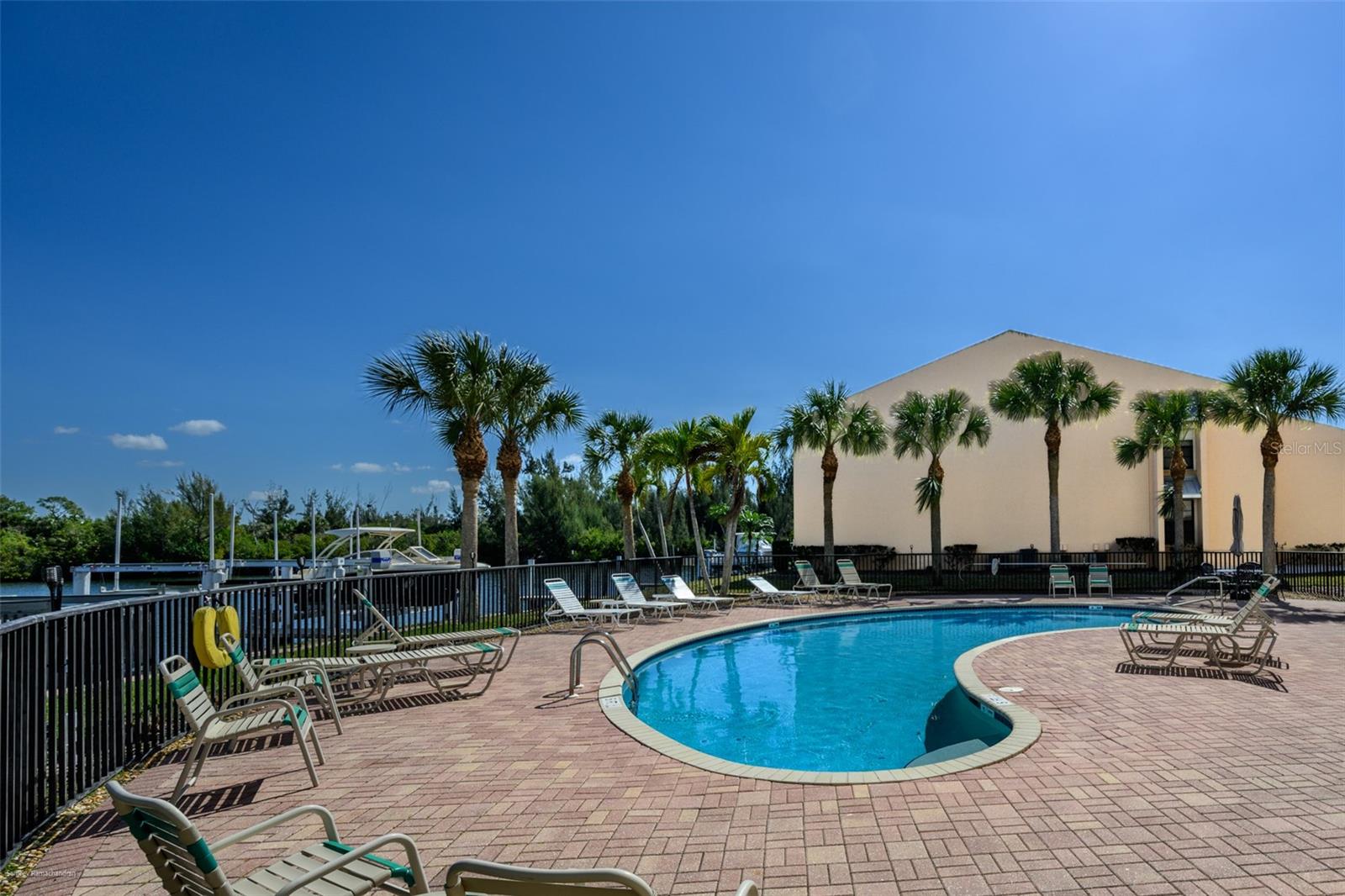 1340 ROCK DOVE CT #144, PUNTA GORDA, FL — photo 4