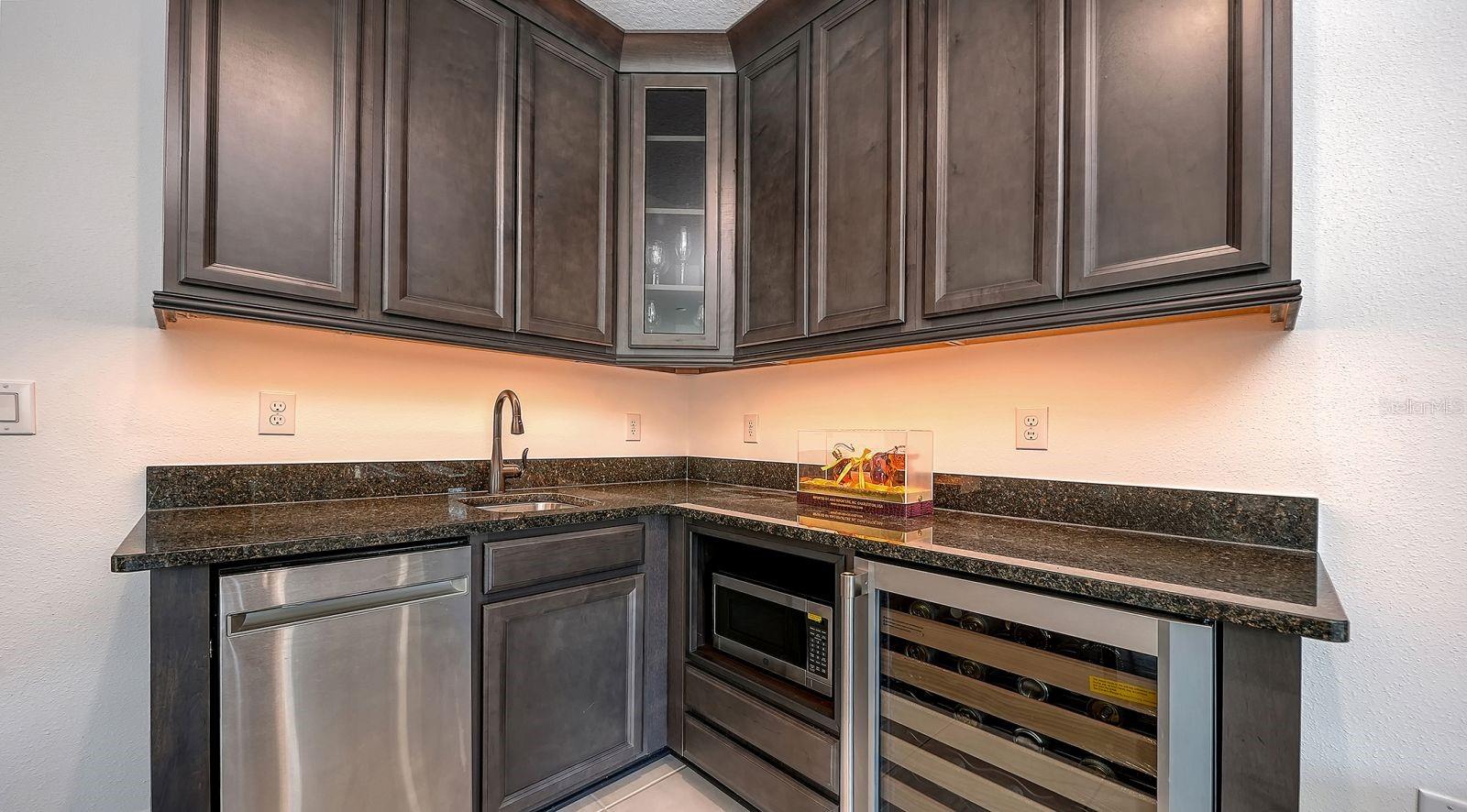 9296 STARRY NIGHT AVE, SARASOTA, FL — photo 40