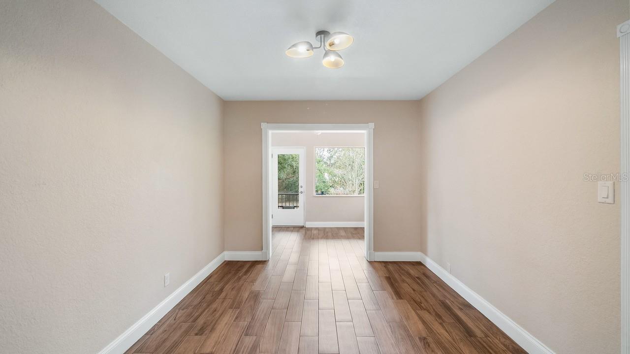 107 E MAGNOLIA AVE, HOWEY IN THE HILLS, FL — photo 24