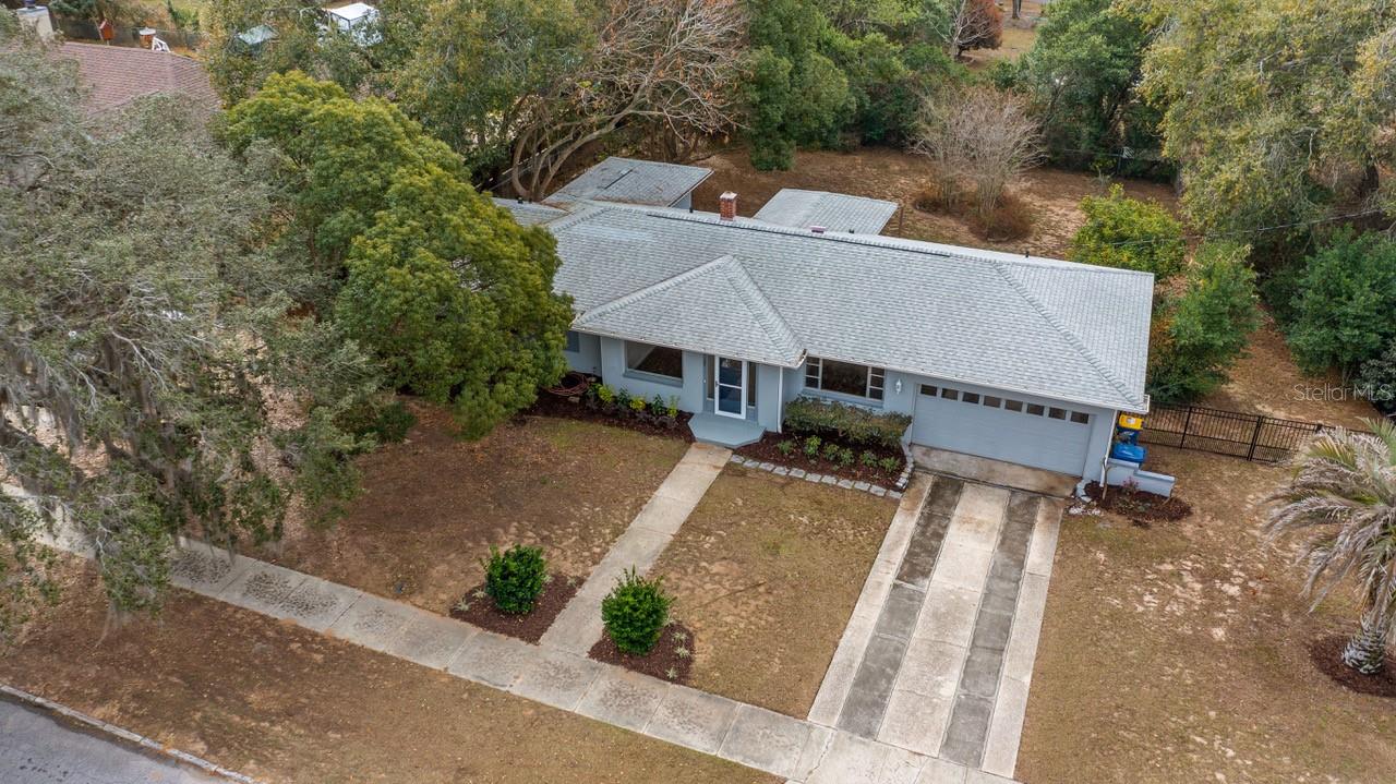 107 E MAGNOLIA AVE, HOWEY IN THE HILLS, FL — photo 66