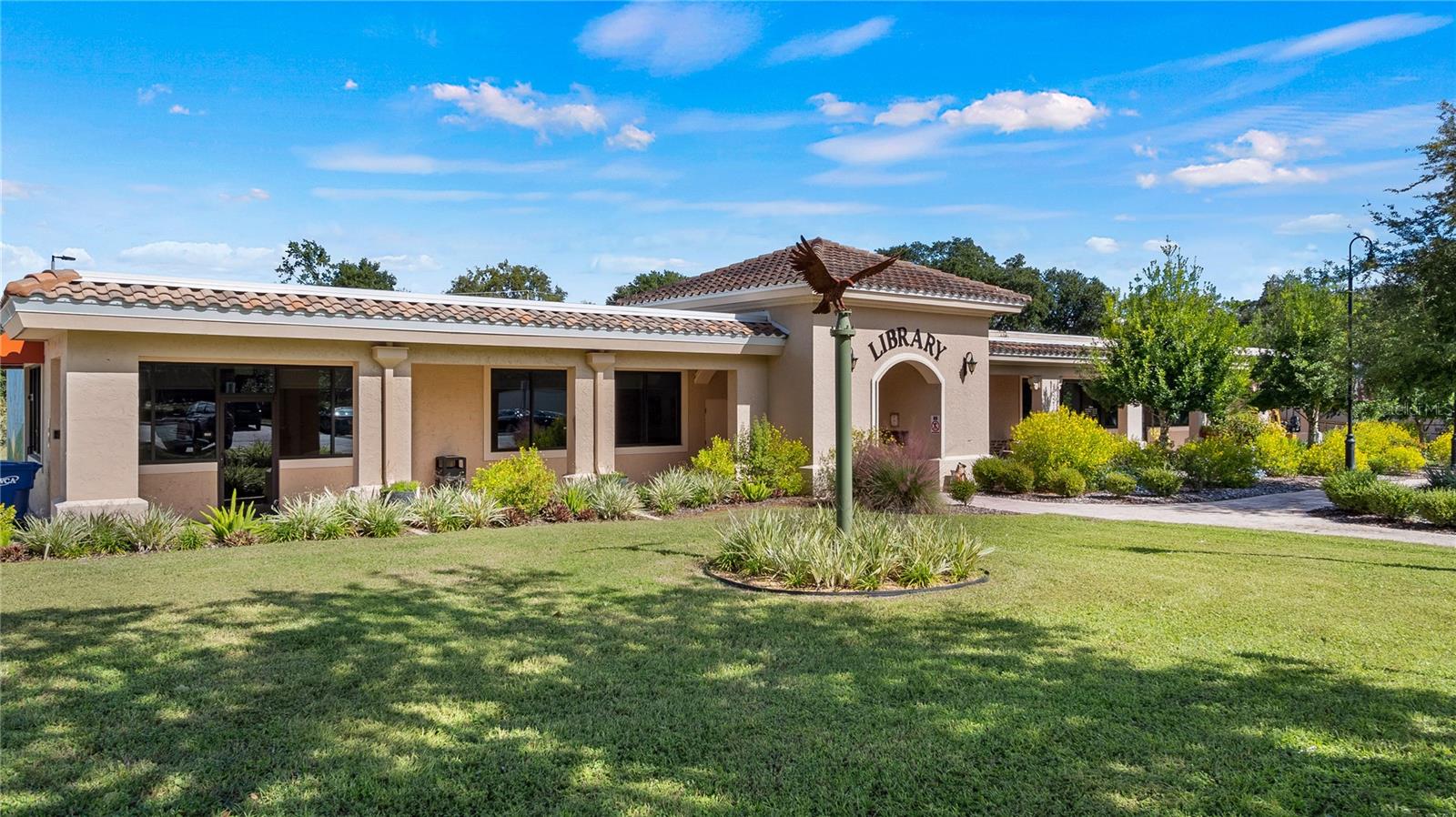 107 E MAGNOLIA AVE, HOWEY IN THE HILLS, FL — photo 94