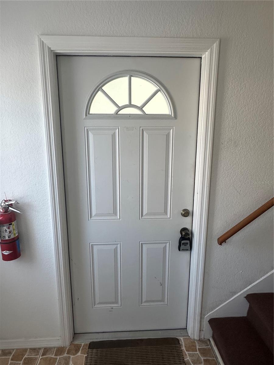 4158 TAMIAMI TRL #B1, PORT CHARLOTTE, FL — photo 2