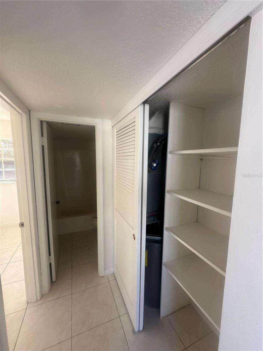 4158 TAMIAMI TRL #B1, PORT CHARLOTTE, FL — photo 14