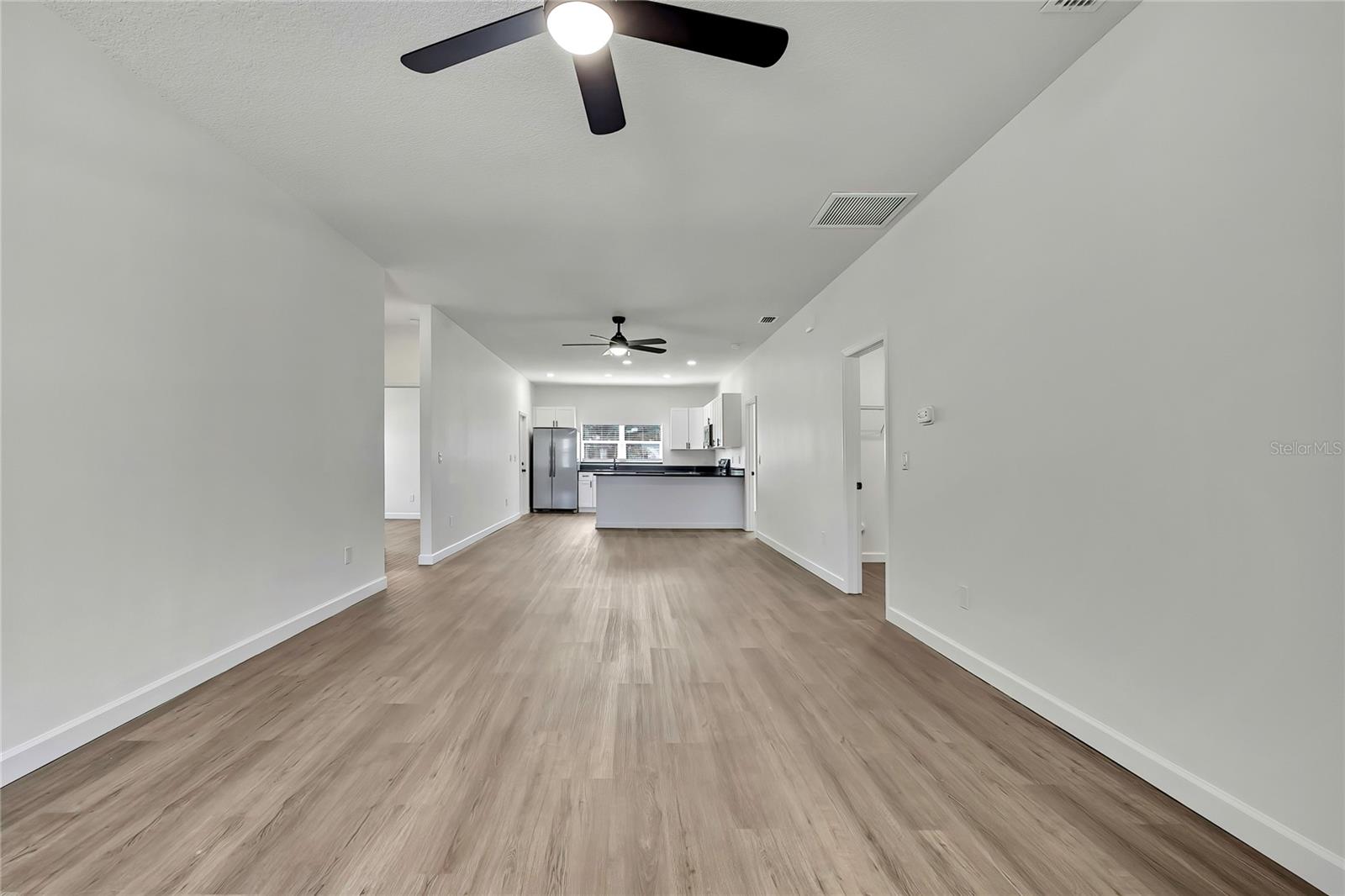 507 E BAKER, TAMPA, FL — photo 11