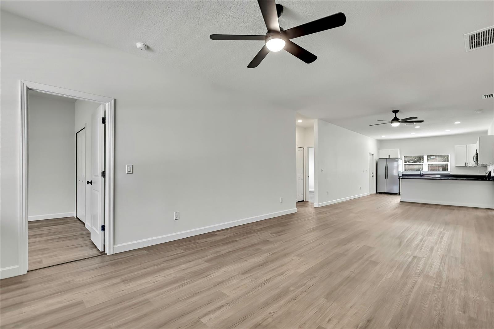 507 E BAKER, TAMPA, FL — photo 12