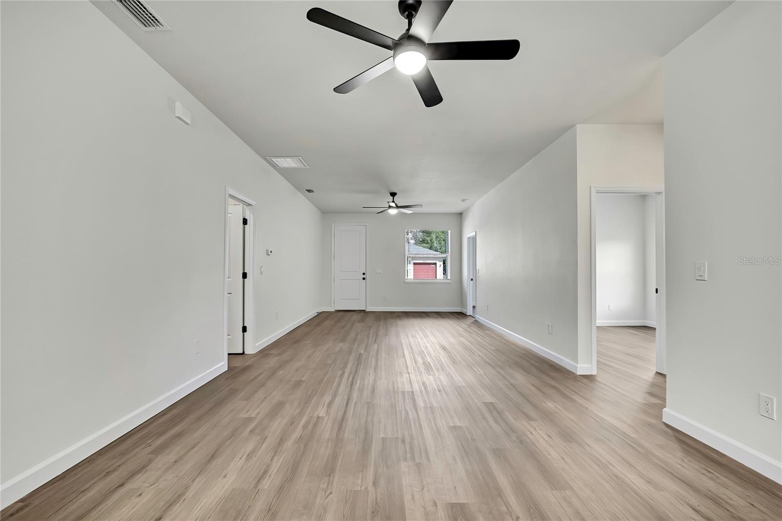 507 E BAKER, TAMPA, FL — photo 17