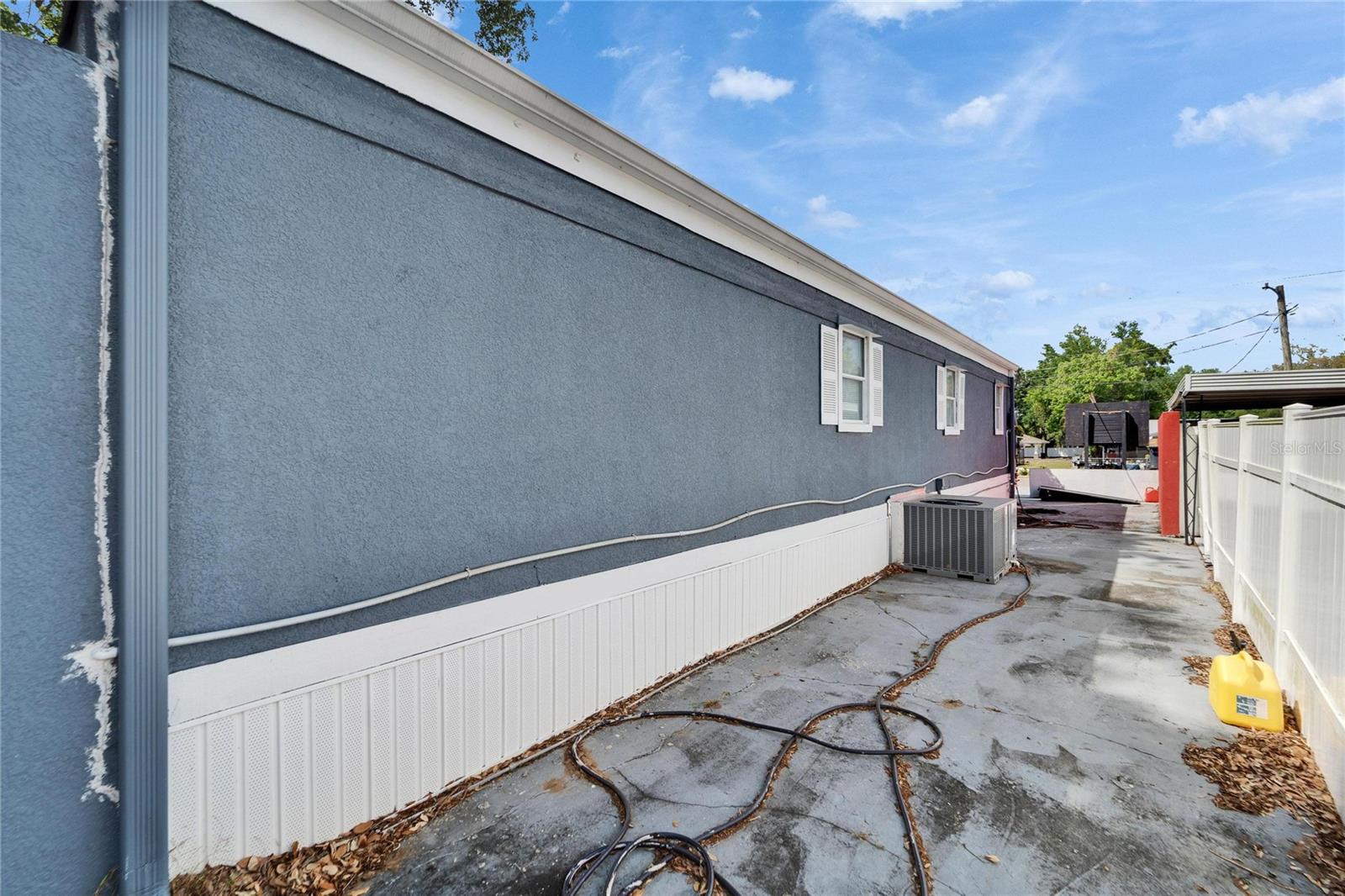 126 RIDGEWOOD AVE, BRANDON, FL — photo 46