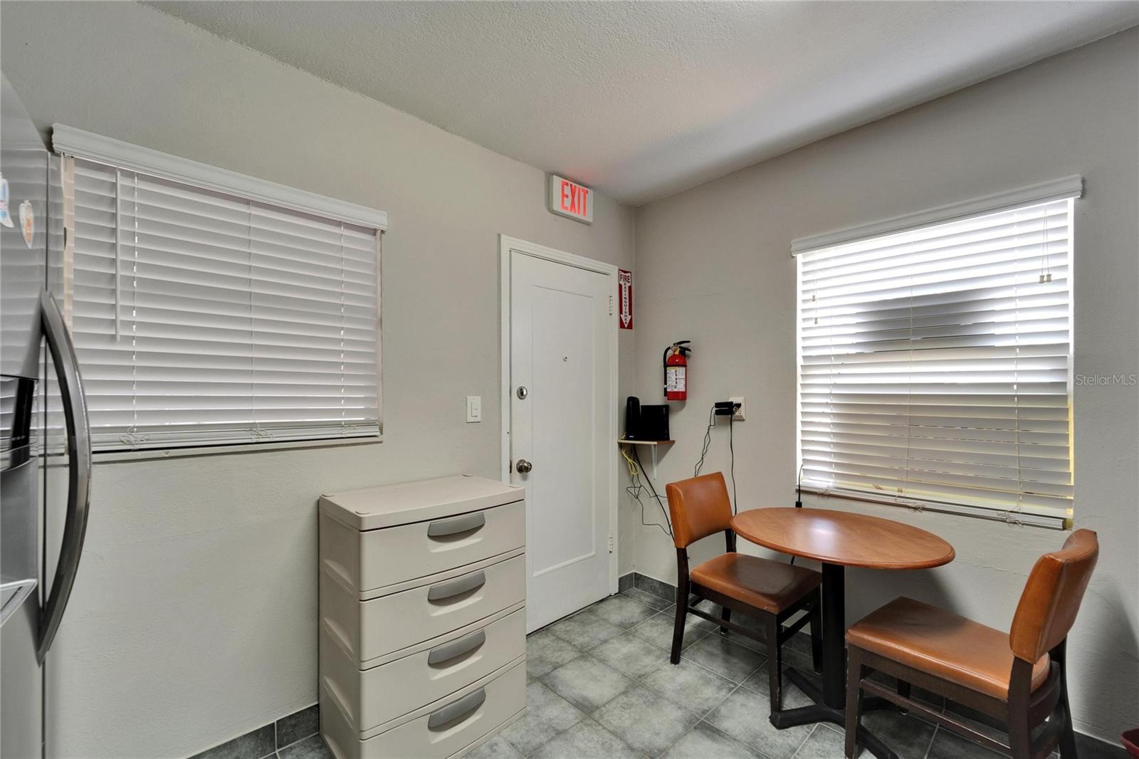 126 RIDGEWOOD AVE, BRANDON, FL — photo 33