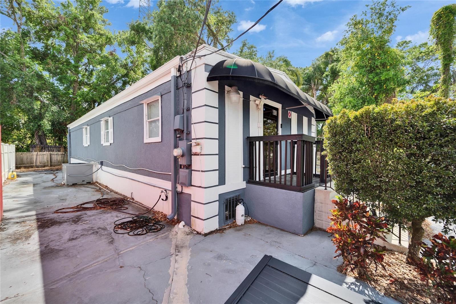 126 RIDGEWOOD AVE, BRANDON, FL — photo 41