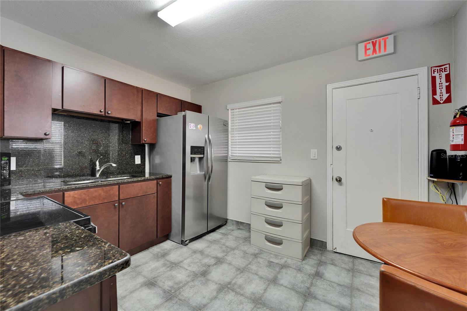 126 RIDGEWOOD AVE, BRANDON, FL — photo 32