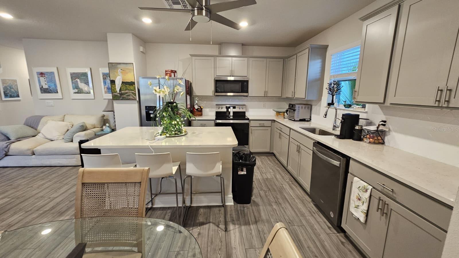 8323 REEFBAY COVE, PARRISH, FL — photo 25