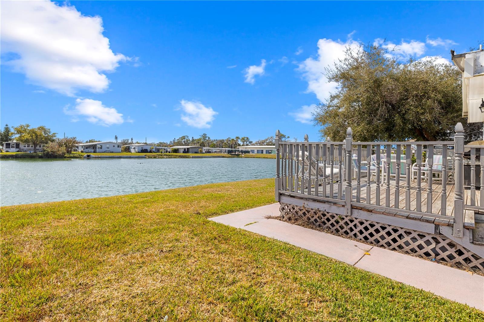 204 51ST AVE E, BRADENTON, FL — photo 37
