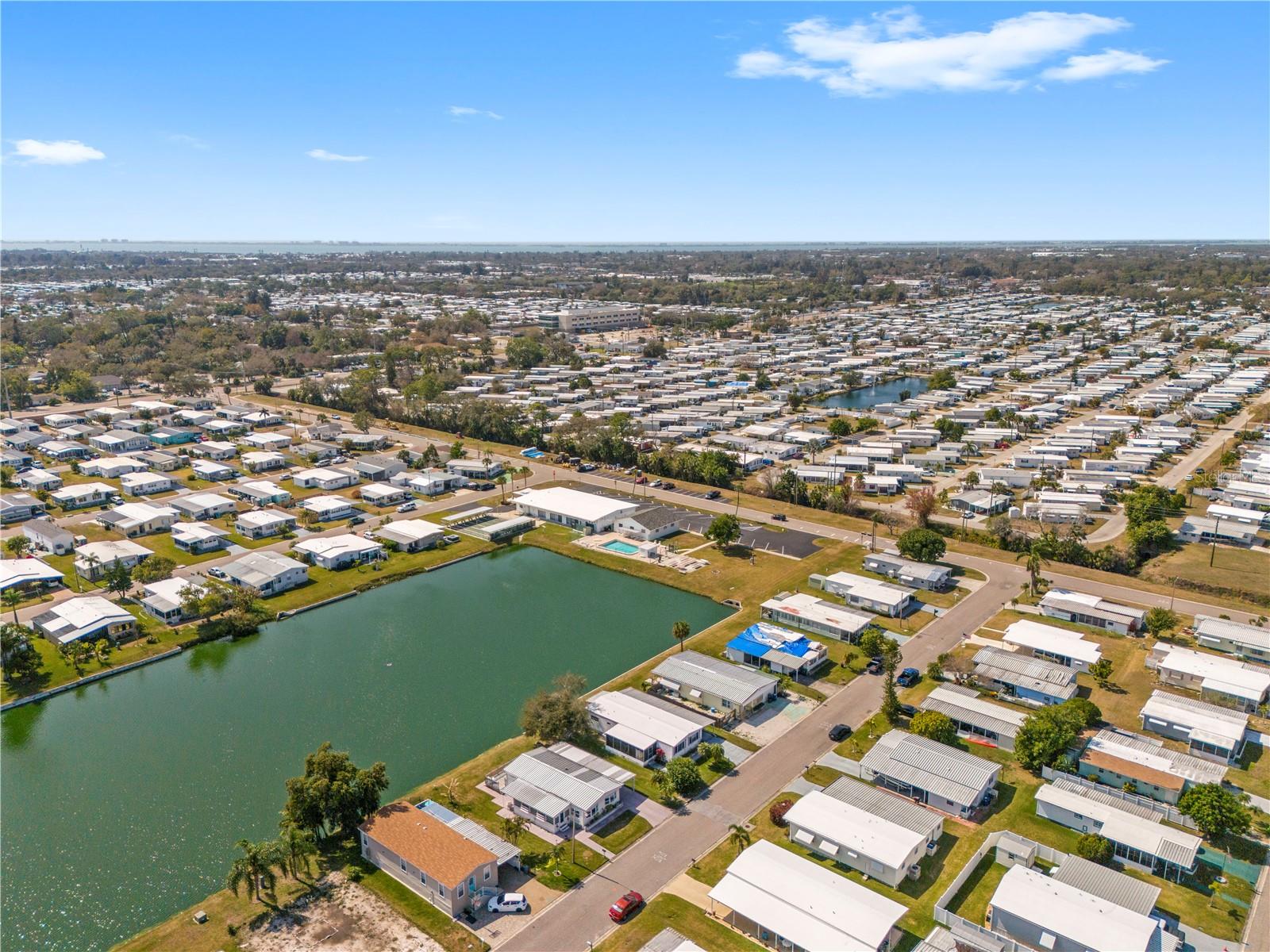 204 51ST AVE E, BRADENTON, FL — photo 44