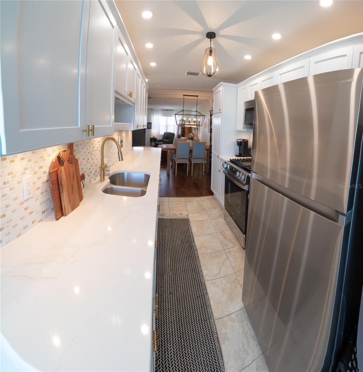 6075 SHORE BLVD S #606, GULFPORT, FL — photo 11
