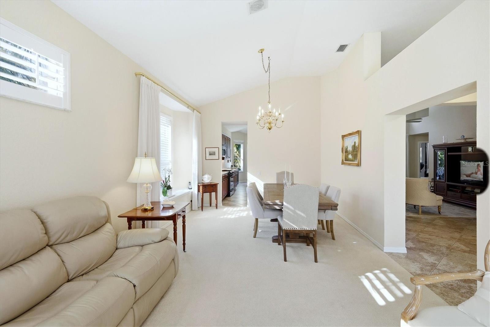 6411 BERKSHIRE PL, UNIVERSITY PARK, FL — photo 9