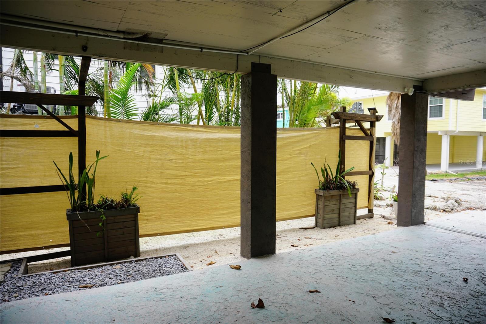 2504 AVENUE B, BRADENTON BEACH, FL — photo 44