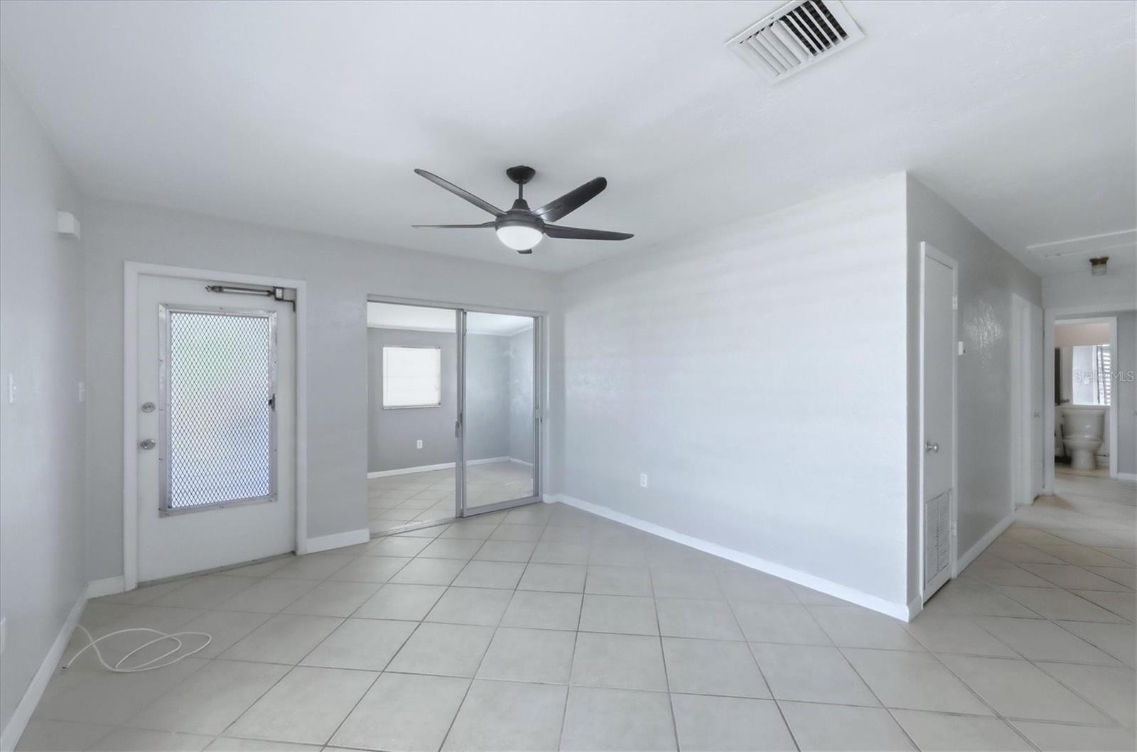 21283 MIDWAY BLVD, PORT CHARLOTTE, FL — photo 6