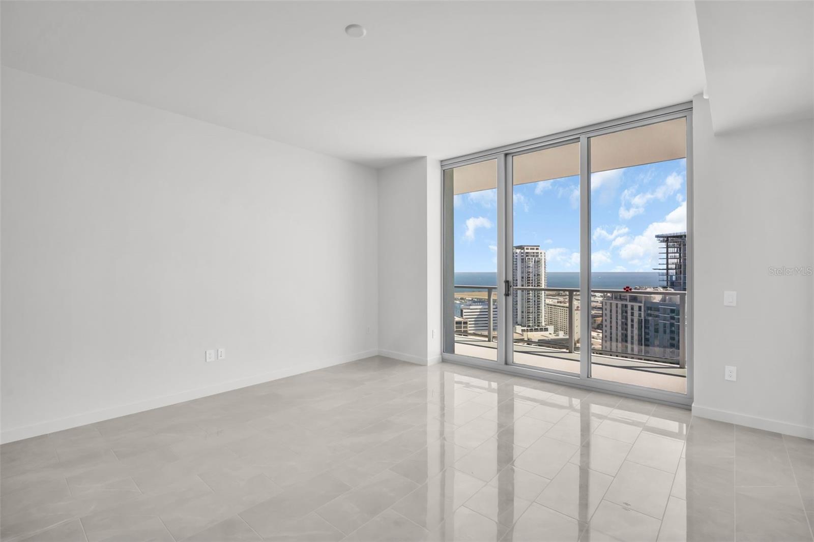 400 CENTRAL AVE #2605, ST PETERSBURG, FL — photo 11