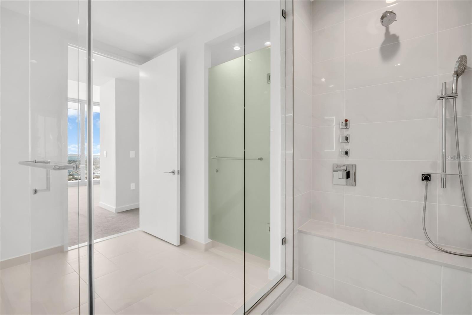 400 CENTRAL AVE #2605, ST PETERSBURG, FL — photo 29