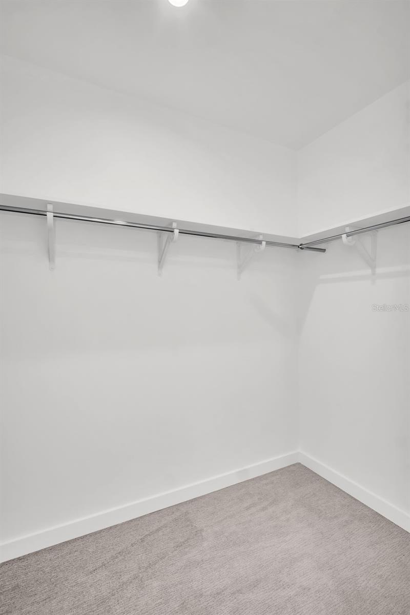 400 CENTRAL AVE #2605, ST PETERSBURG, FL — photo 35