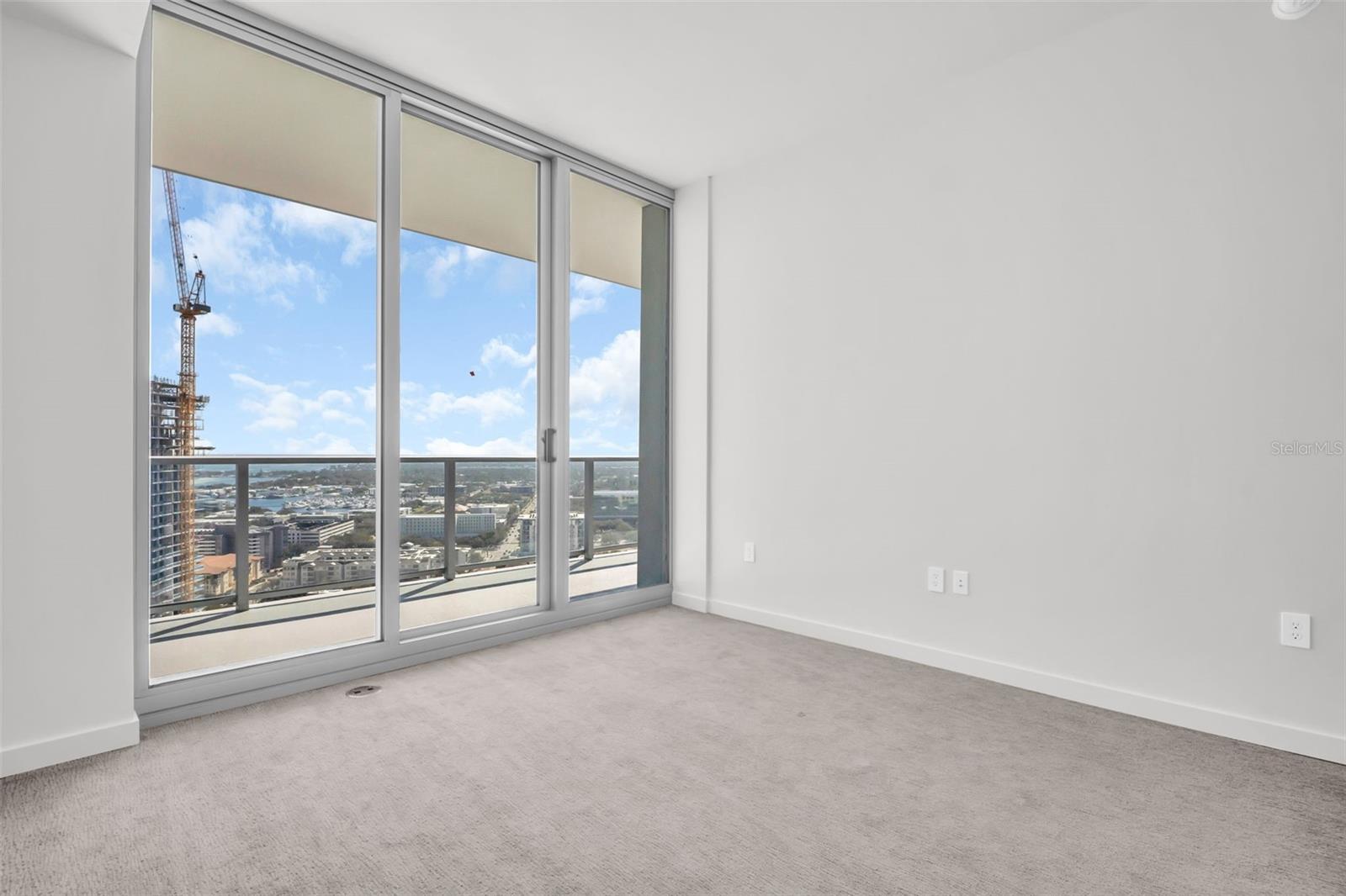 400 CENTRAL AVE #2605, ST PETERSBURG, FL — photo 39