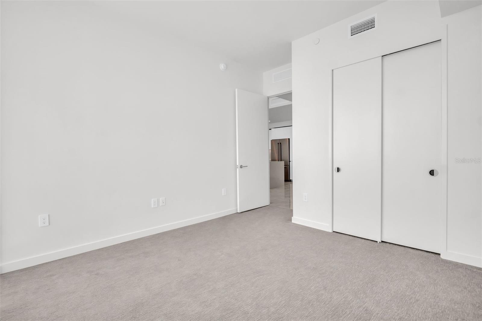 400 CENTRAL AVE #2605, ST PETERSBURG, FL — photo 40