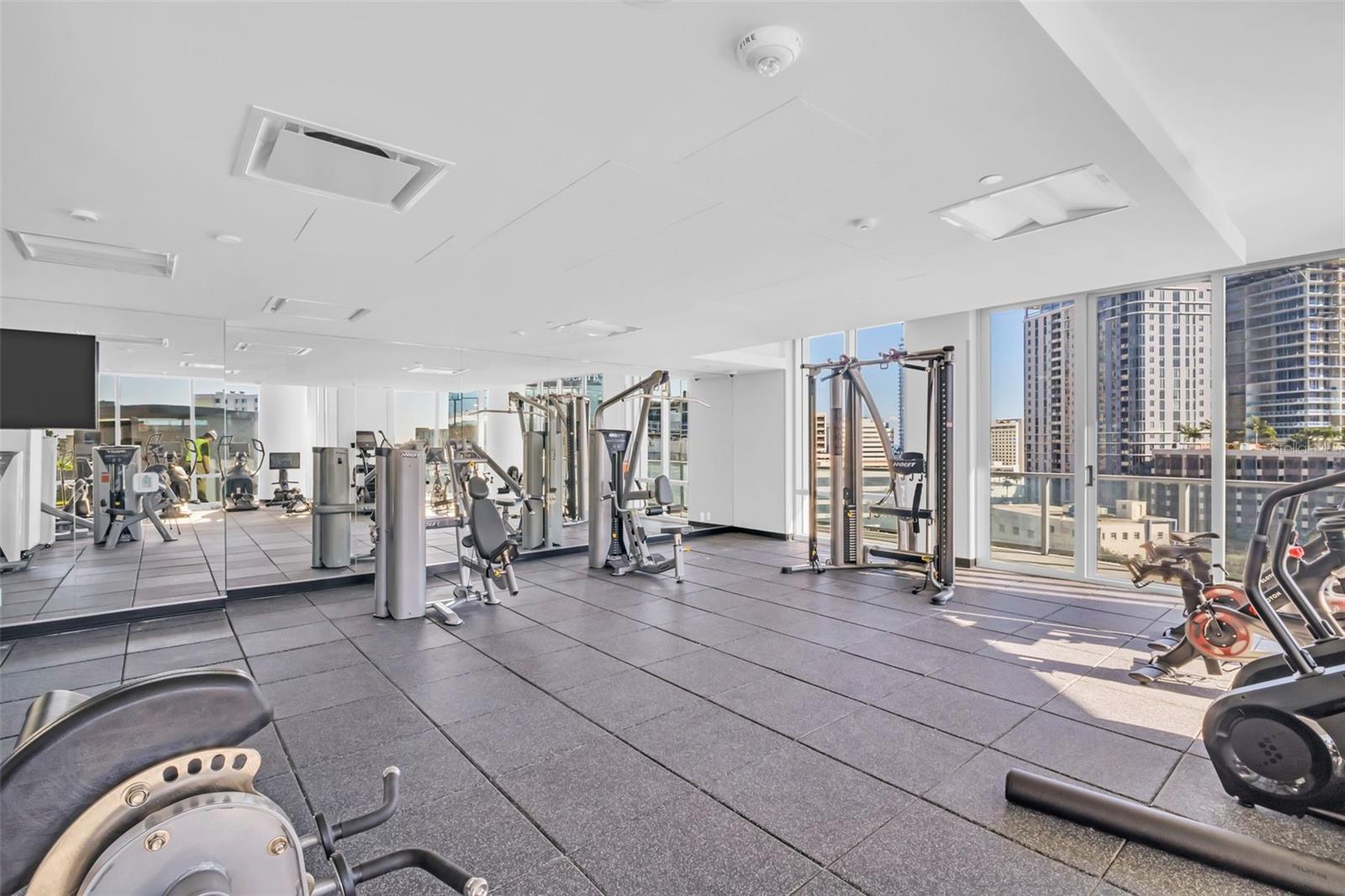 400 CENTRAL AVE #2605, ST PETERSBURG, FL — photo 47