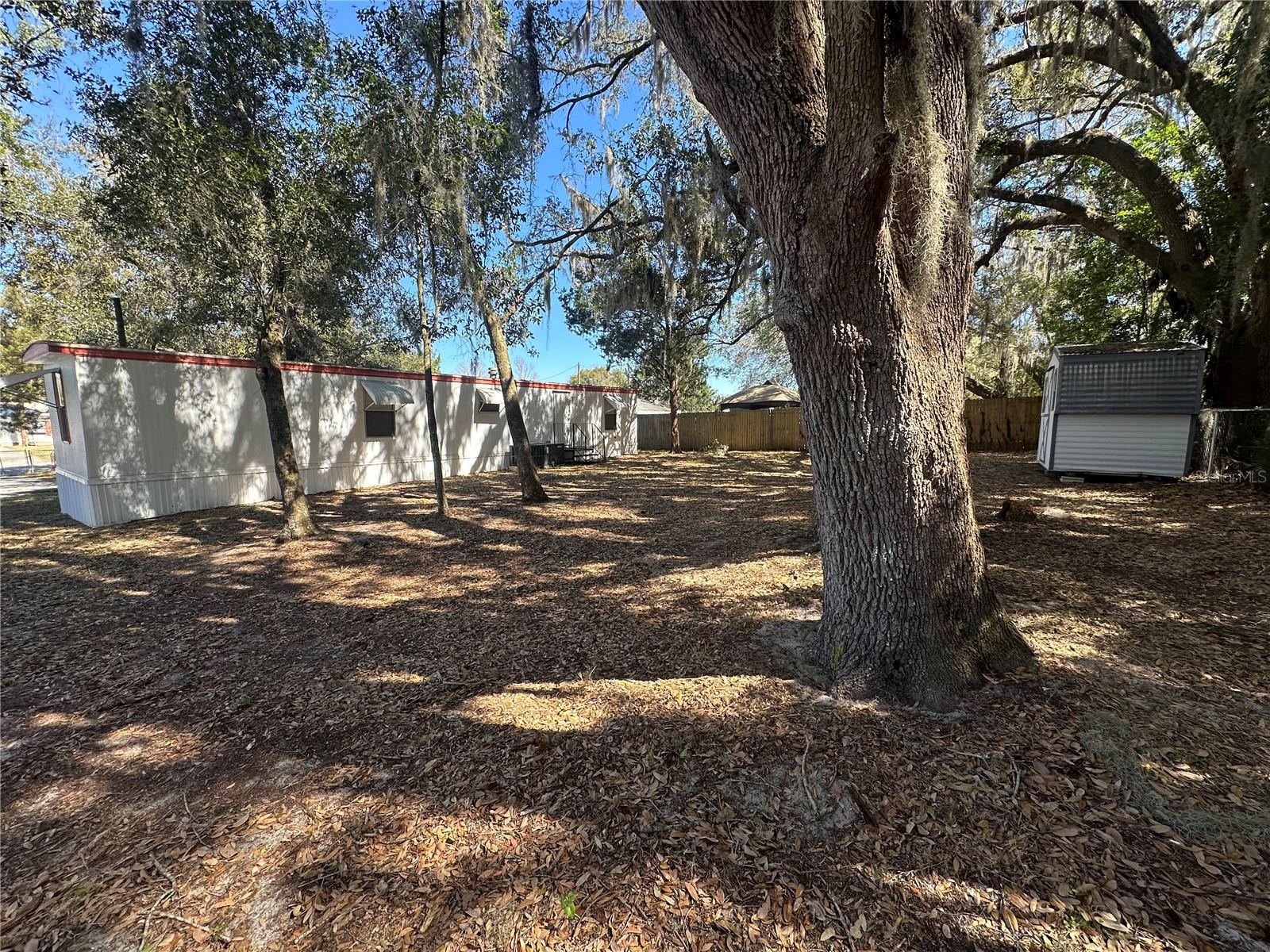 9150 SE 142ND PL, SUMMERFIELD, FL — photo 8