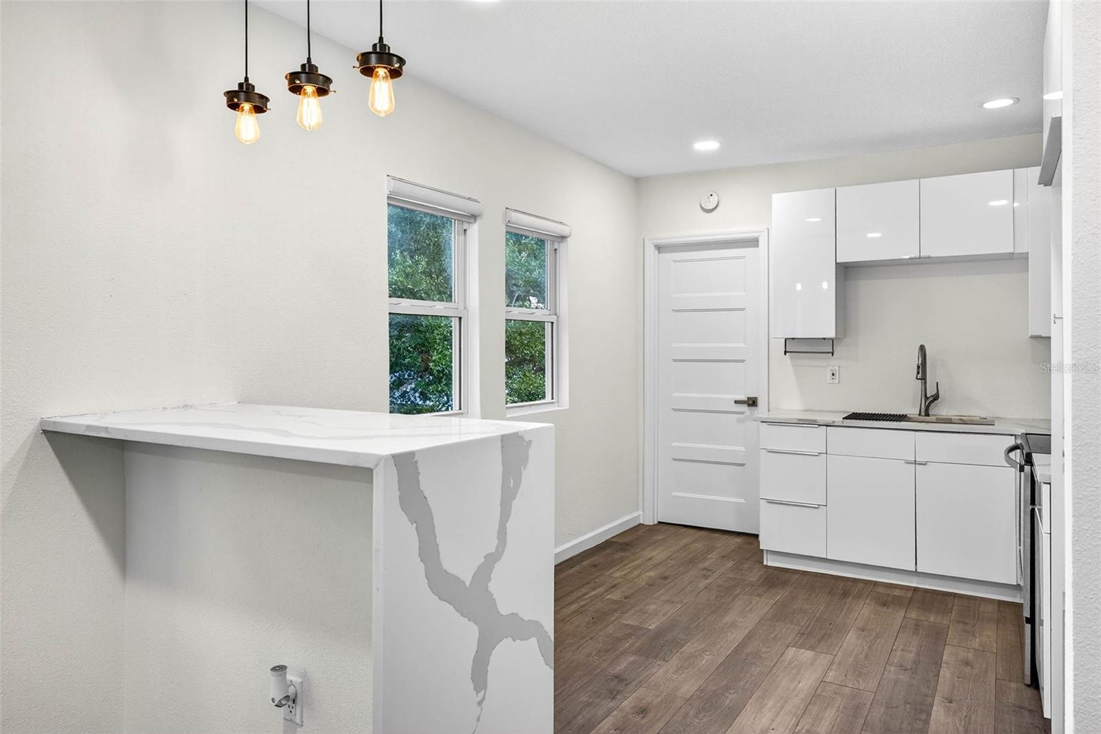 809 E BAKER ST #A, TAMPA, FL — photo 10