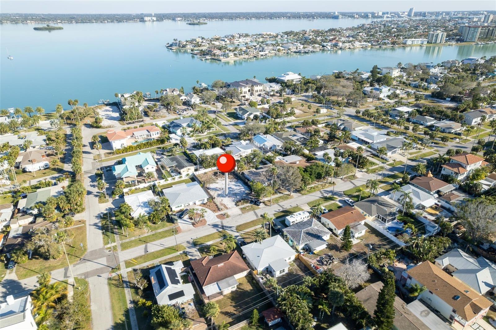 925 LANTANA AVE, CLEARWATER BEACH, FL — photo 3