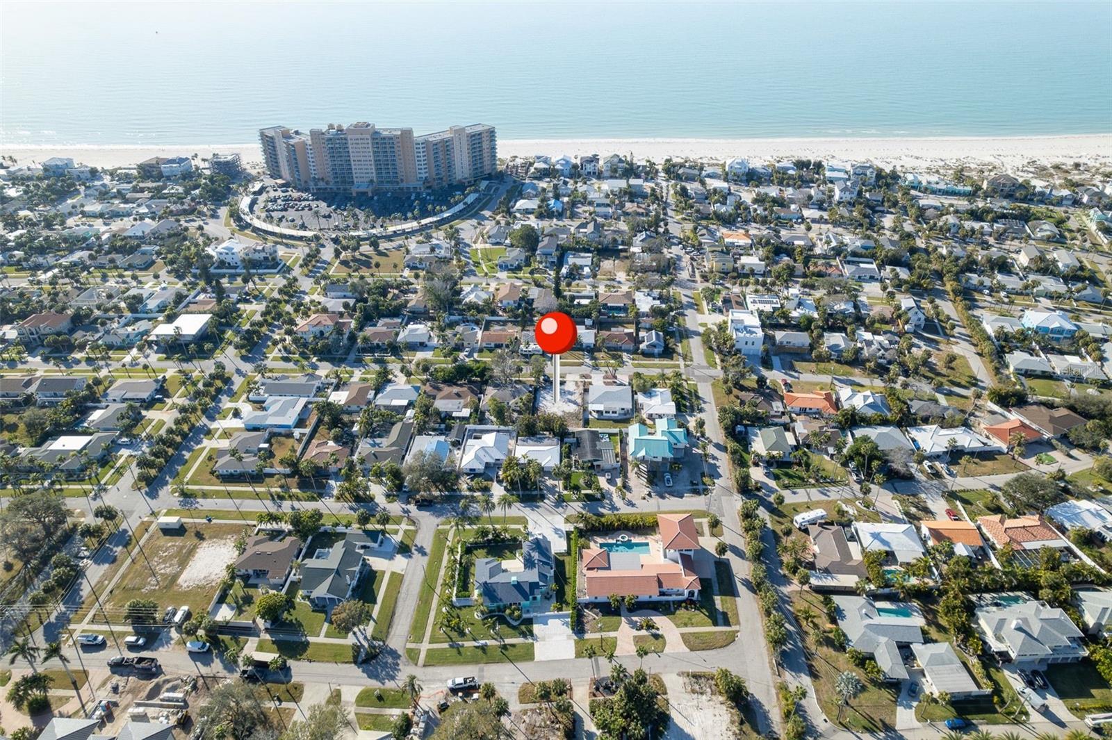 925 LANTANA AVE, CLEARWATER BEACH, FL — photo 9