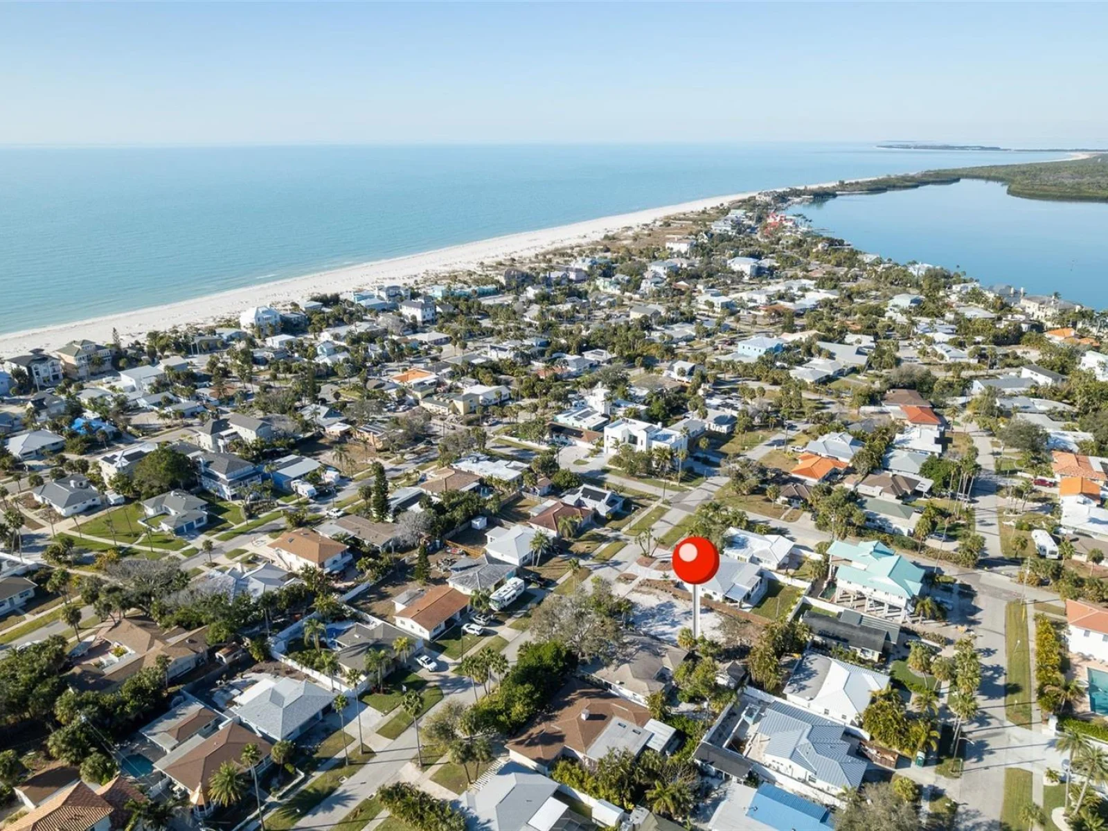 925 LANTANA AVE, CLEARWATER BEACH, FL — photo 12