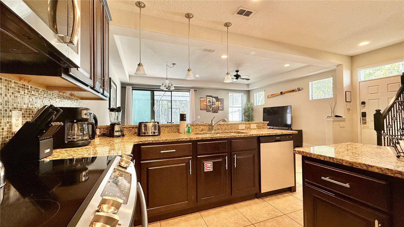 8209 ROSEVILLE RD, DAVENPORT, FL — photo 9