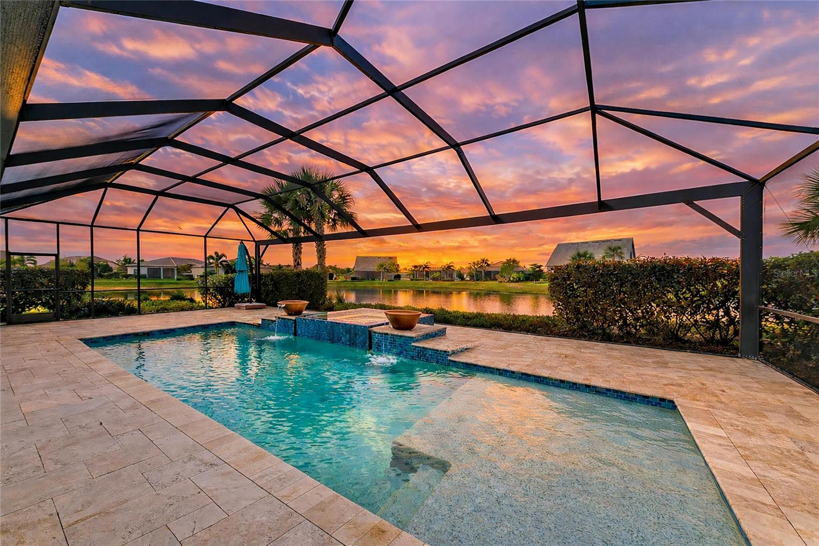 7110 GRADFORD CT, LAKEWOOD RANCH, FL — photo 2