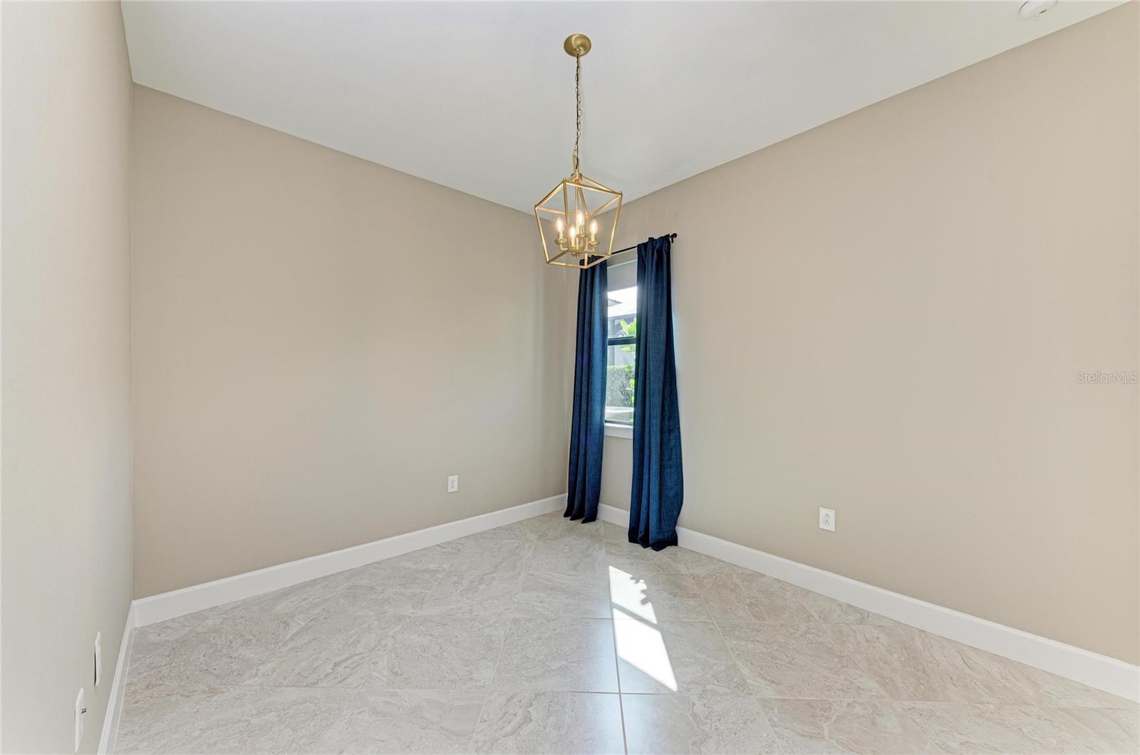 7110 GRADFORD CT, LAKEWOOD RANCH, FL — photo 30
