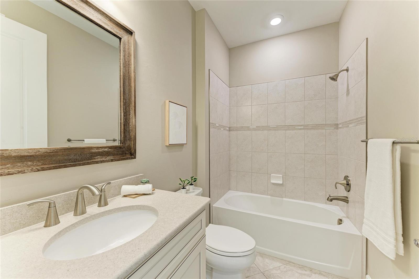 7110 GRADFORD CT, LAKEWOOD RANCH, FL — photo 36