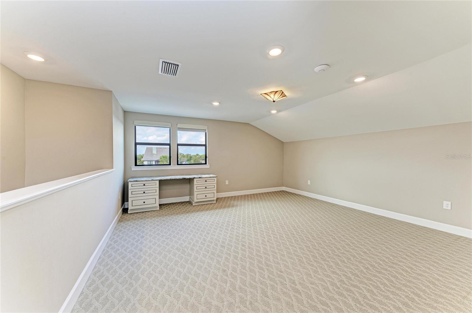 7110 GRADFORD CT, LAKEWOOD RANCH, FL — photo 41
