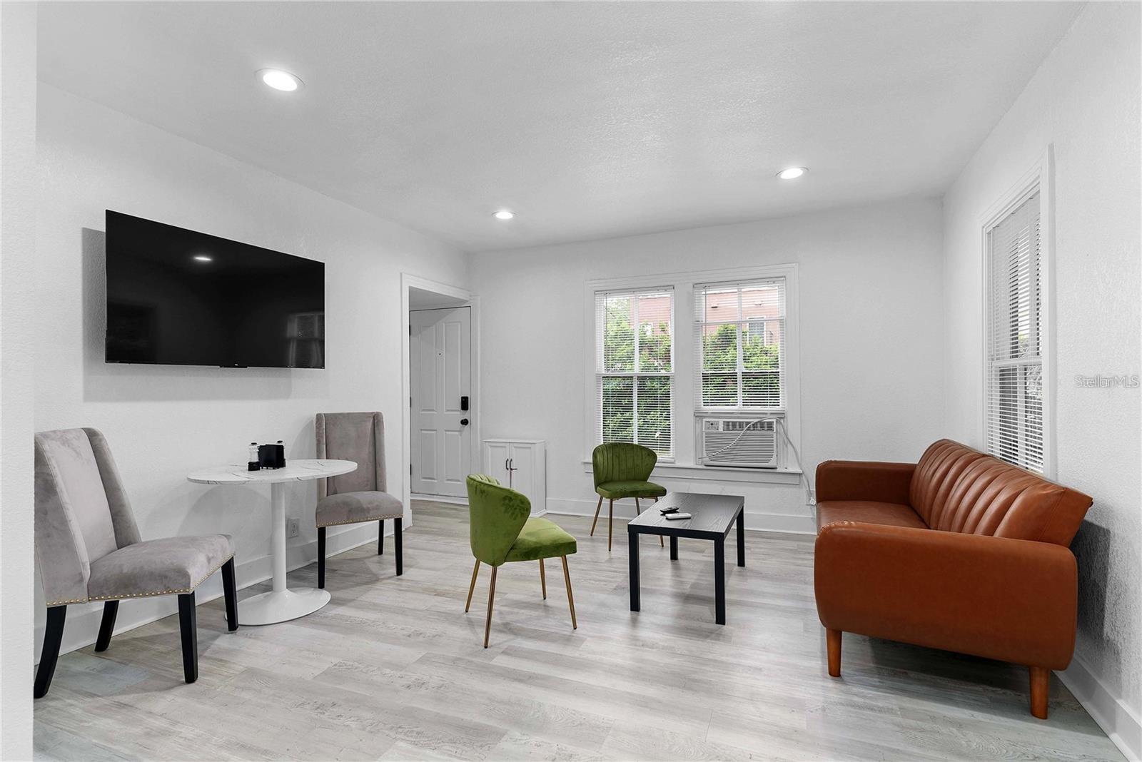412 E HARWOOD ST, ORLANDO, FL — photo 32