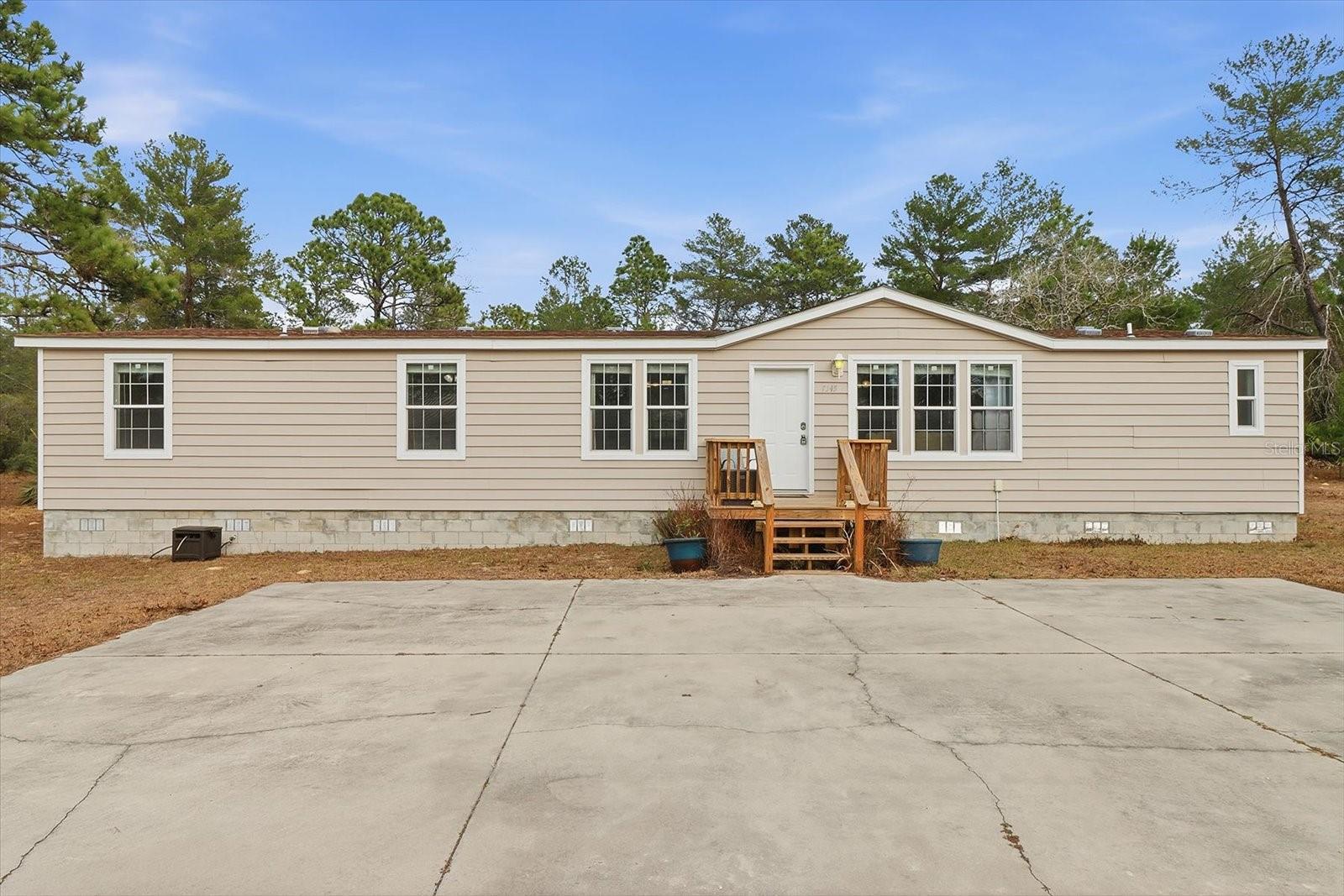 7545 N DAMASCUS AVE, DUNNELLON, FL — photo 2