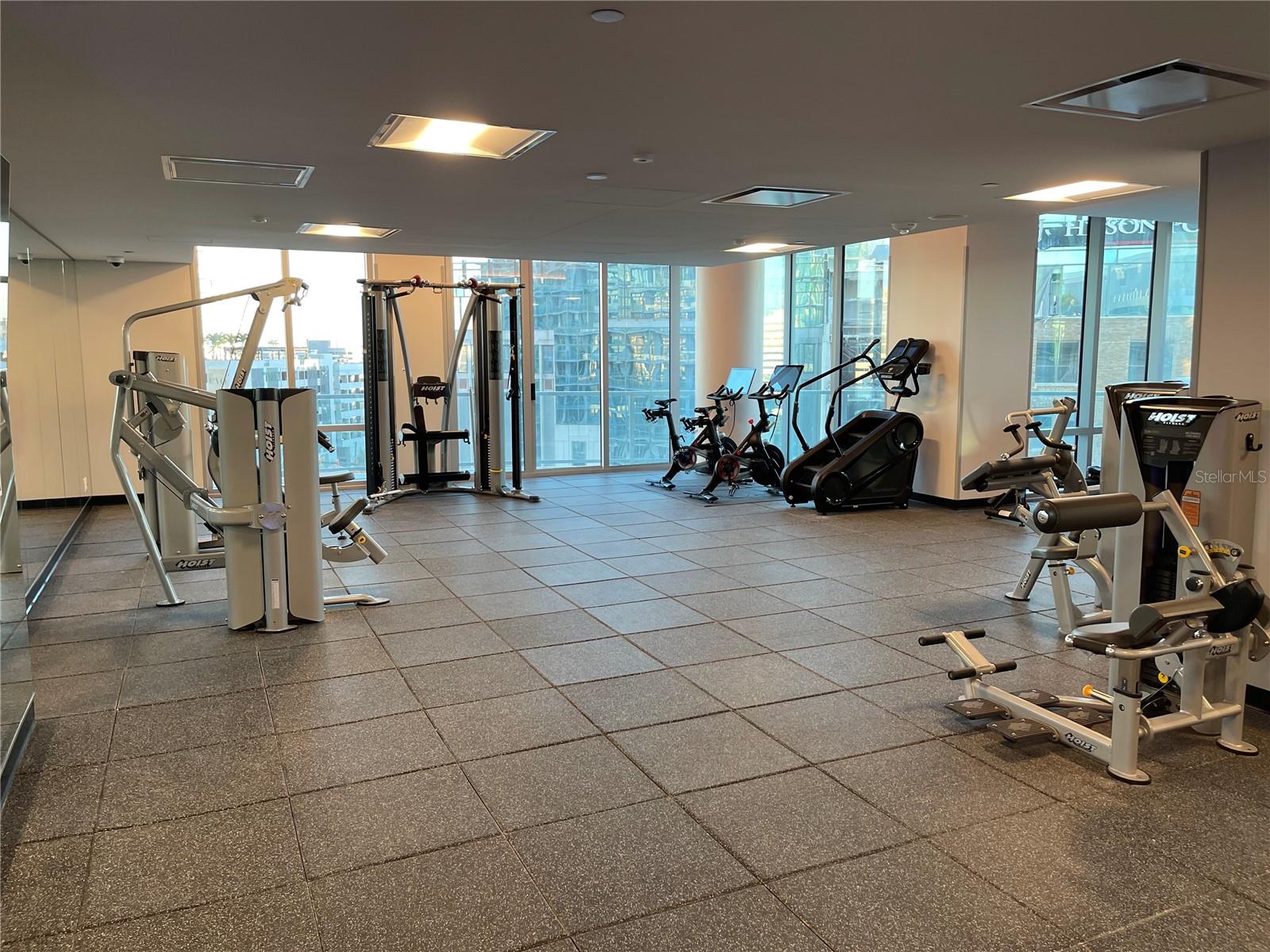 400 CENTRAL AVE #606, ST PETERSBURG, FL — photo 40