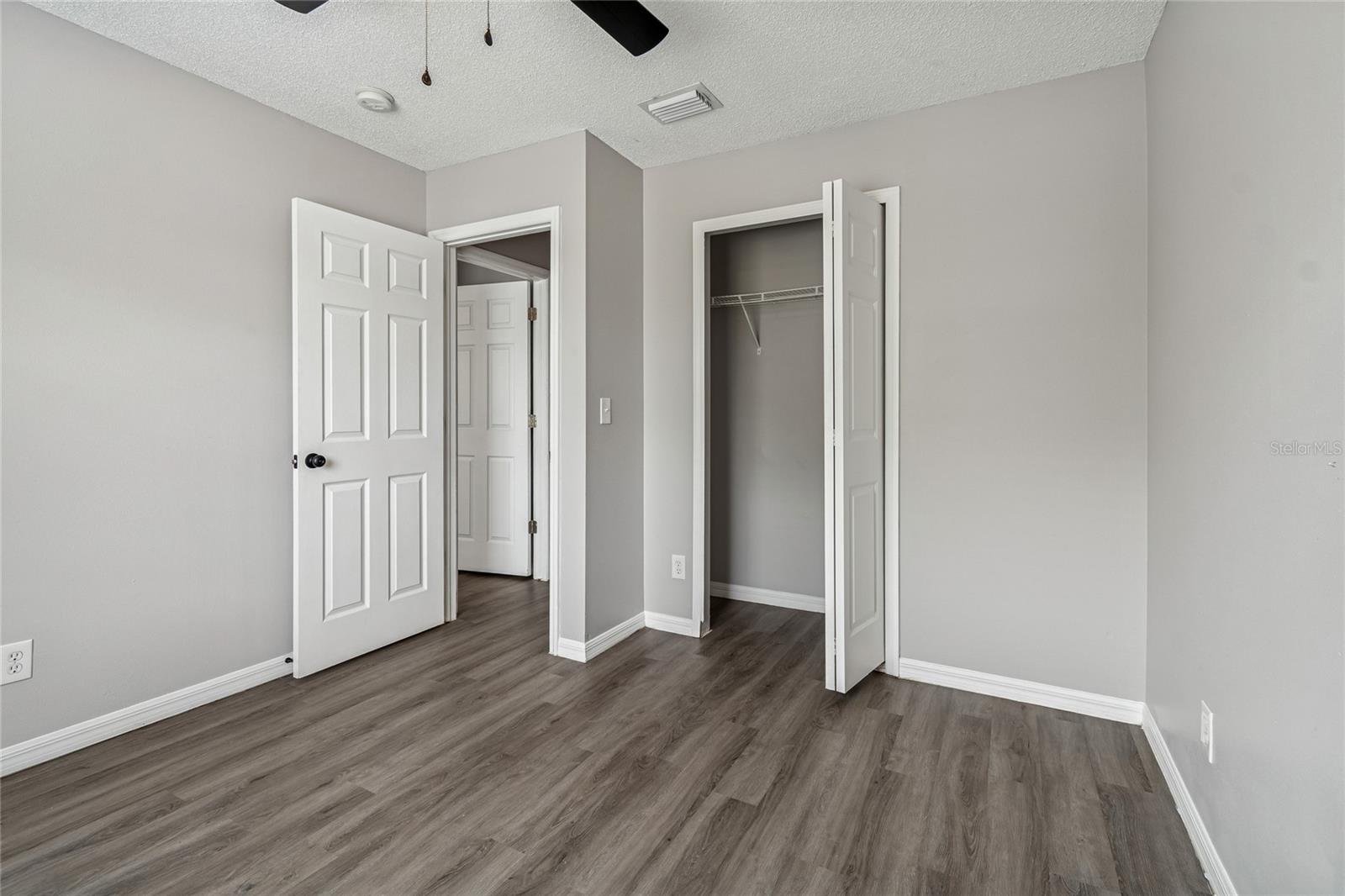 7402 E BANK DR, TAMPA, FL — photo 26