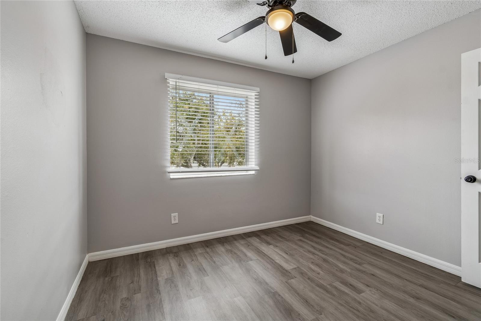 7402 E BANK DR, TAMPA, FL — photo 28