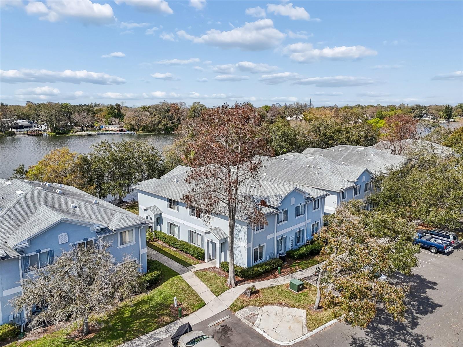 7402 E BANK DR, TAMPA, FL — photo 47