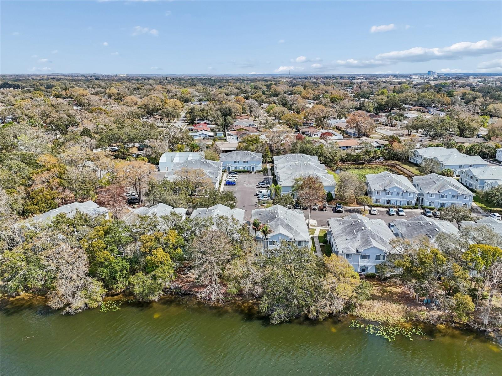 7402 E BANK DR, TAMPA, FL — photo 54