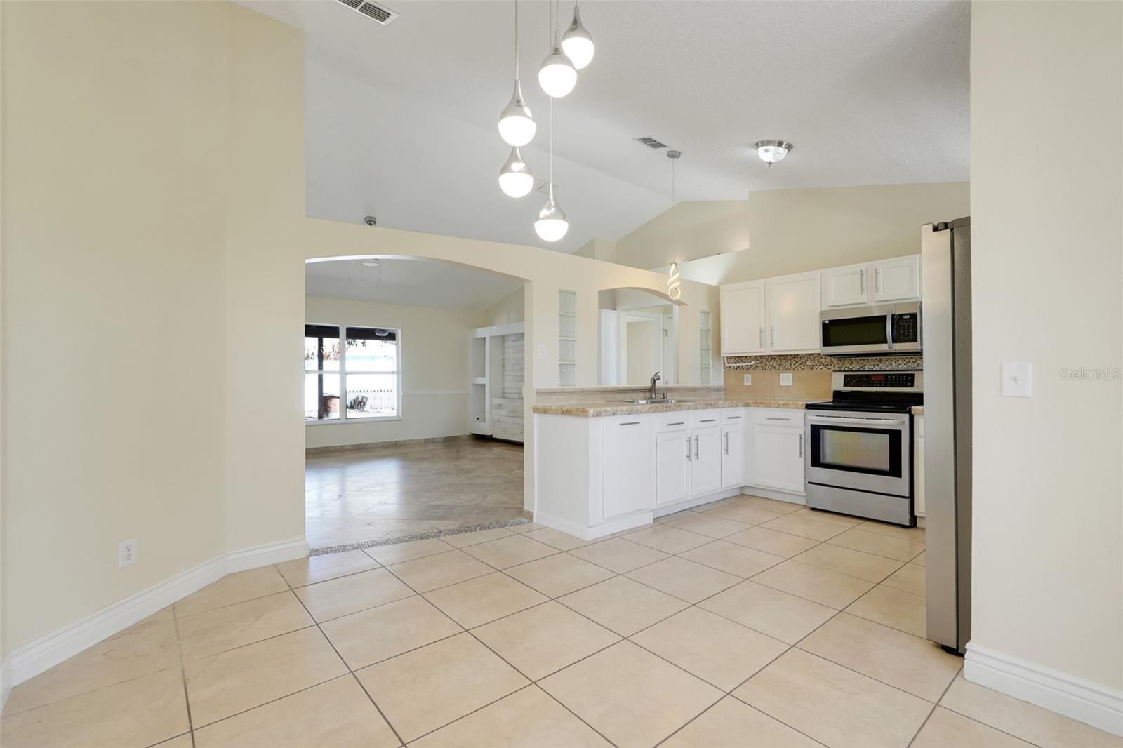 617 PARAKEET CT, KISSIMMEE, FL — photo 11