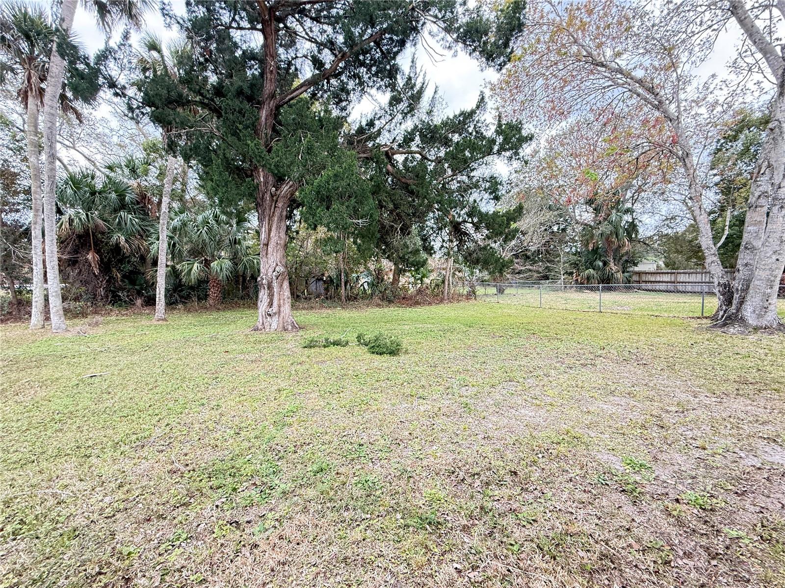 302 ADELE ST, EDGEWATER, FL — photo 34