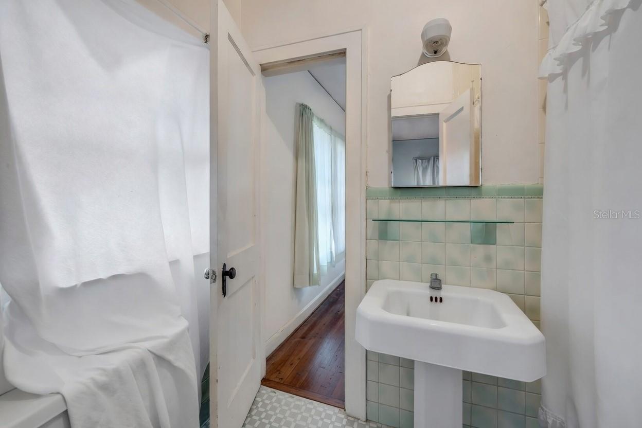 1170 S CLAYTON ST, MOUNT DORA, FL — photo 25