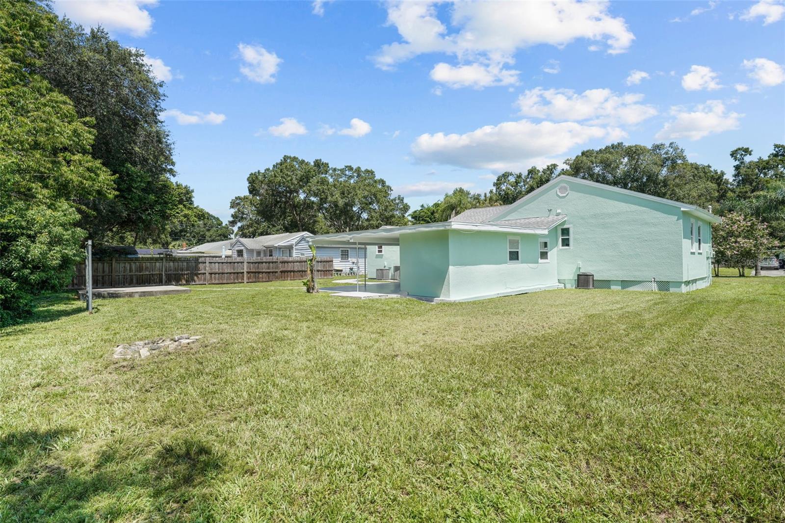 814 W INDIANA AVE, TAMPA, FL — photo 41