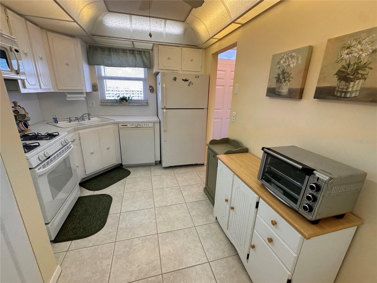 5900 SHORE BLVD S #504, GULFPORT, FL — photo 7