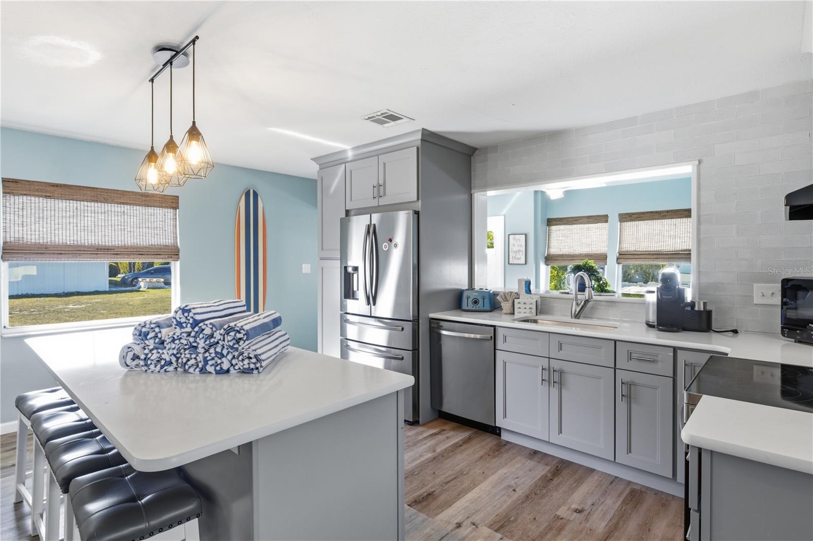 205 HAVERKOS CT, HOLMES BEACH, FL — photo 9